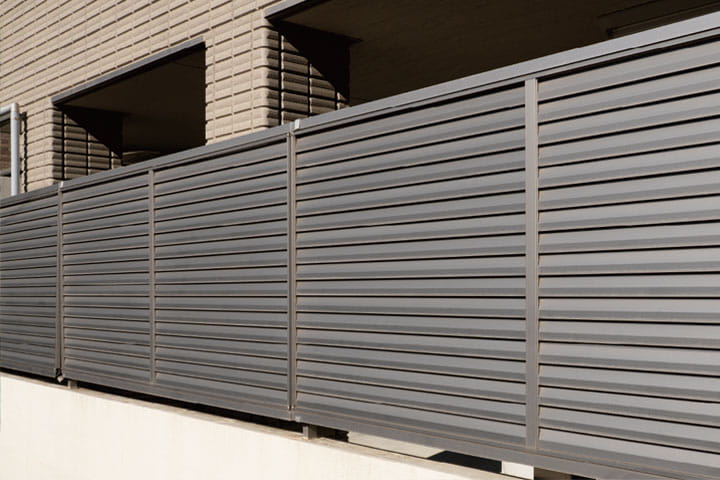 外周境界フェンス